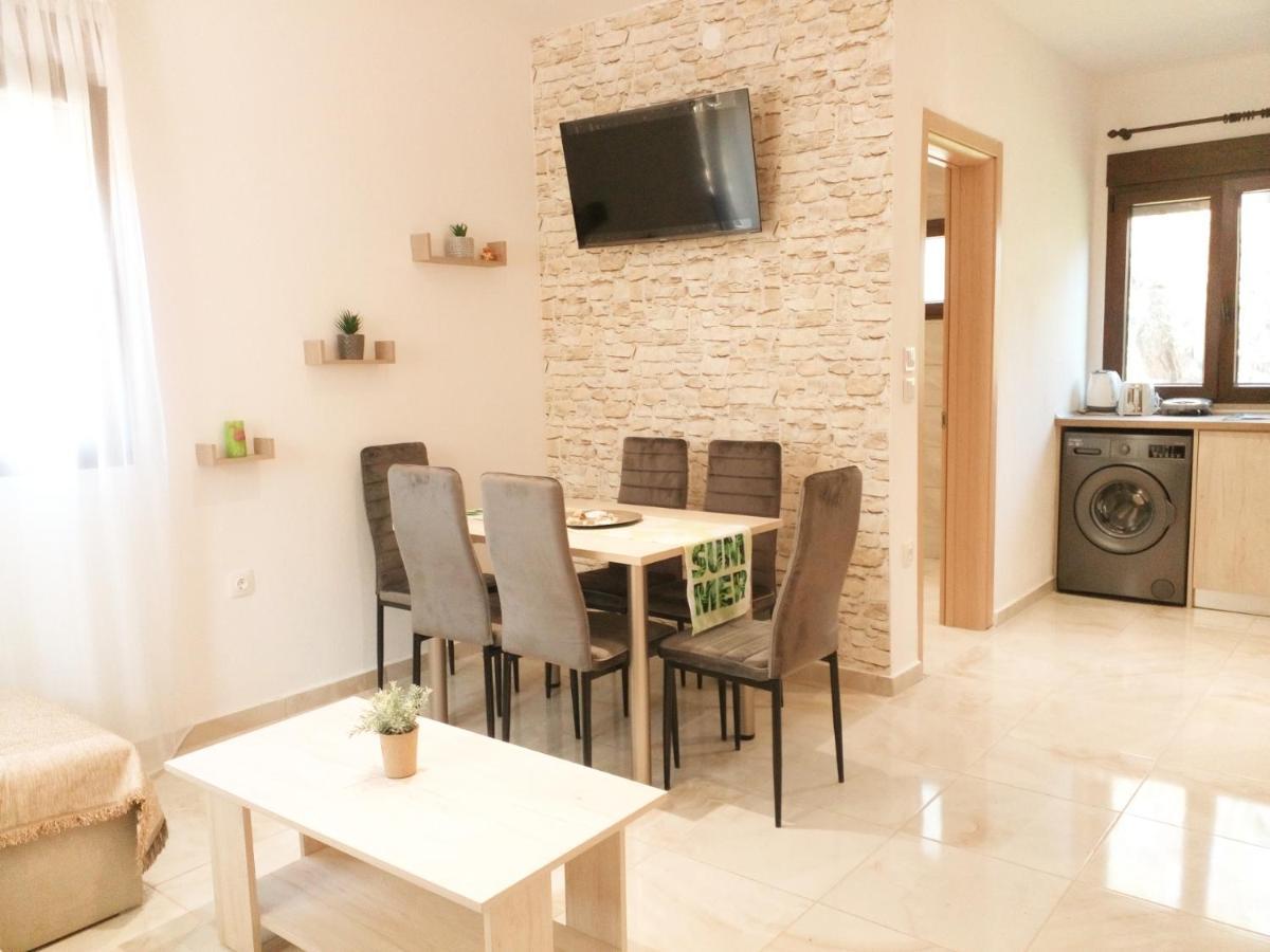 Chrisella Villa Skala Rachoni  ภายนอก รูปภาพ