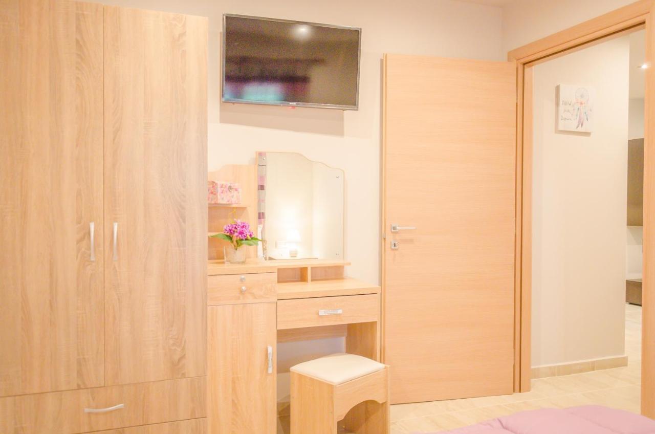 Chrisella Villa Skala Rachoni  ภายนอก รูปภาพ